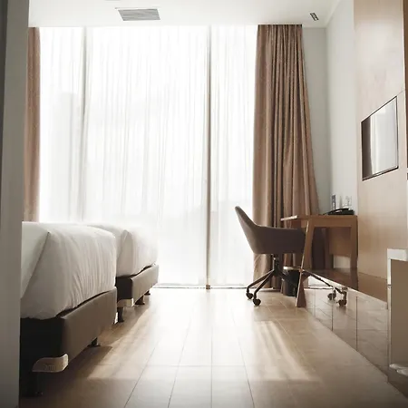 Dreamtel Jakarta Exterior photo