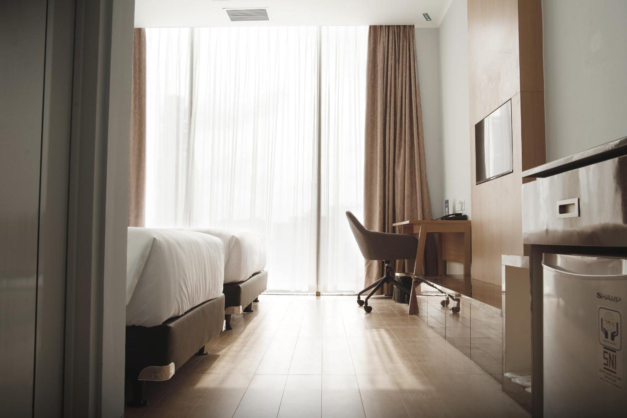 Dreamtel 3*
